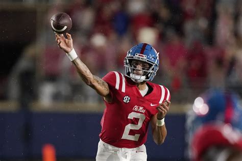 Heisman Watch after Week 4 of college football .